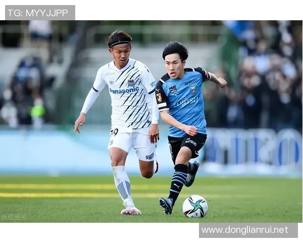 名古屋鲸鱼迎战清水鼓动全力争胜展现球队风采