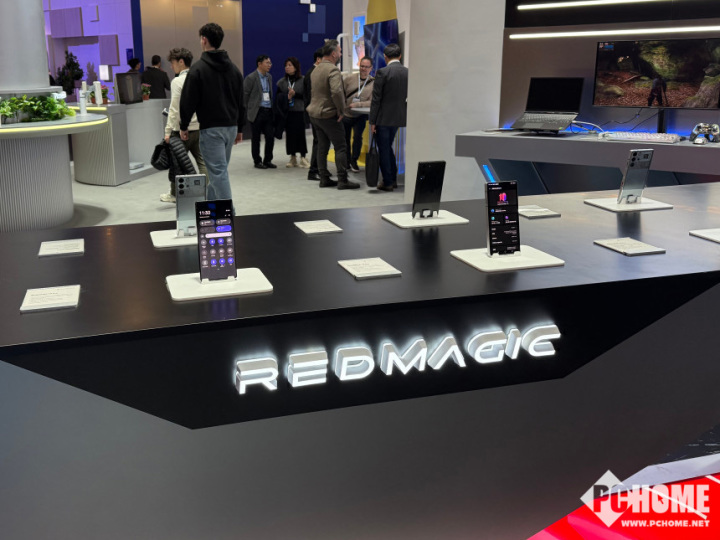新葡萄娱乐下载红魔电竞装备参展MWC 2025 加速电竞生态布局