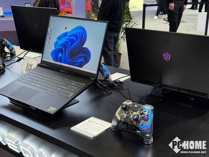 新葡萄娱乐下载红魔电竞装备参展MWC 2025 加速电竞生态布局(图4)