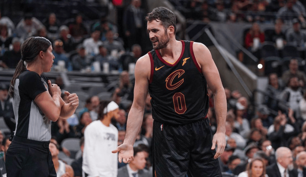 NBA历史单节30+纪录只有他做到2次其他球星仅1次新葡萄娱乐下载(图2)