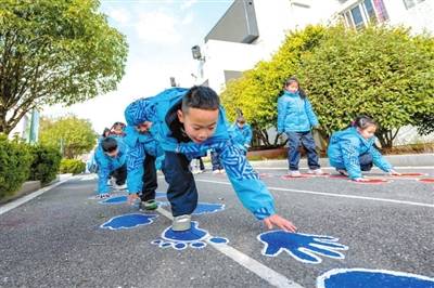 新葡萄娱乐平台跑起来 跳起来 动(图7)