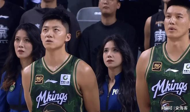 新葡萄娱乐网址3月16日CBA联赛今晚准备了三场比赛其中两场比赛值得关注(图2)