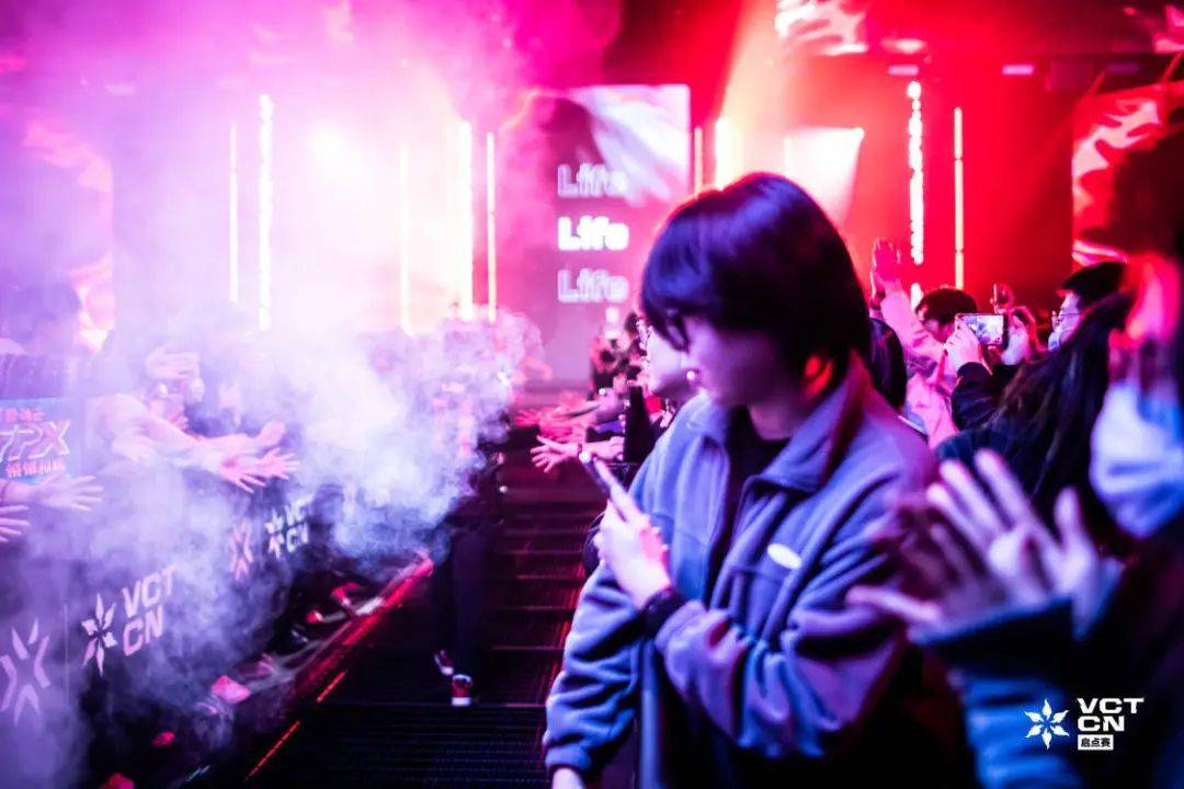 漫评 瓦电竞这么火了吗？新葡萄娱乐平台(图6)