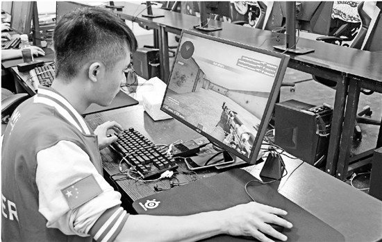 新葡萄娱乐官网电竞不等于网游探访电竞小镇